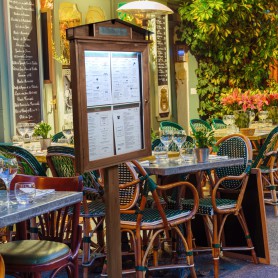 Porte menus LED Rustic 53x82 cm - Kit complet avec pietement inclus